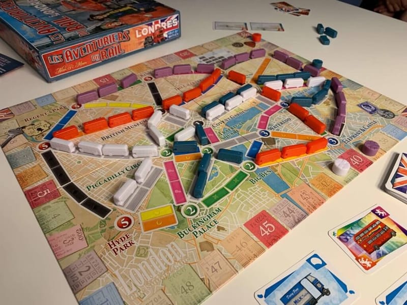 Les jeux familiaux à emmener en vacances