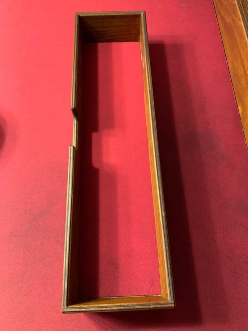 Rathskellers Sunnygeeks – la table de jeu de société modulaire