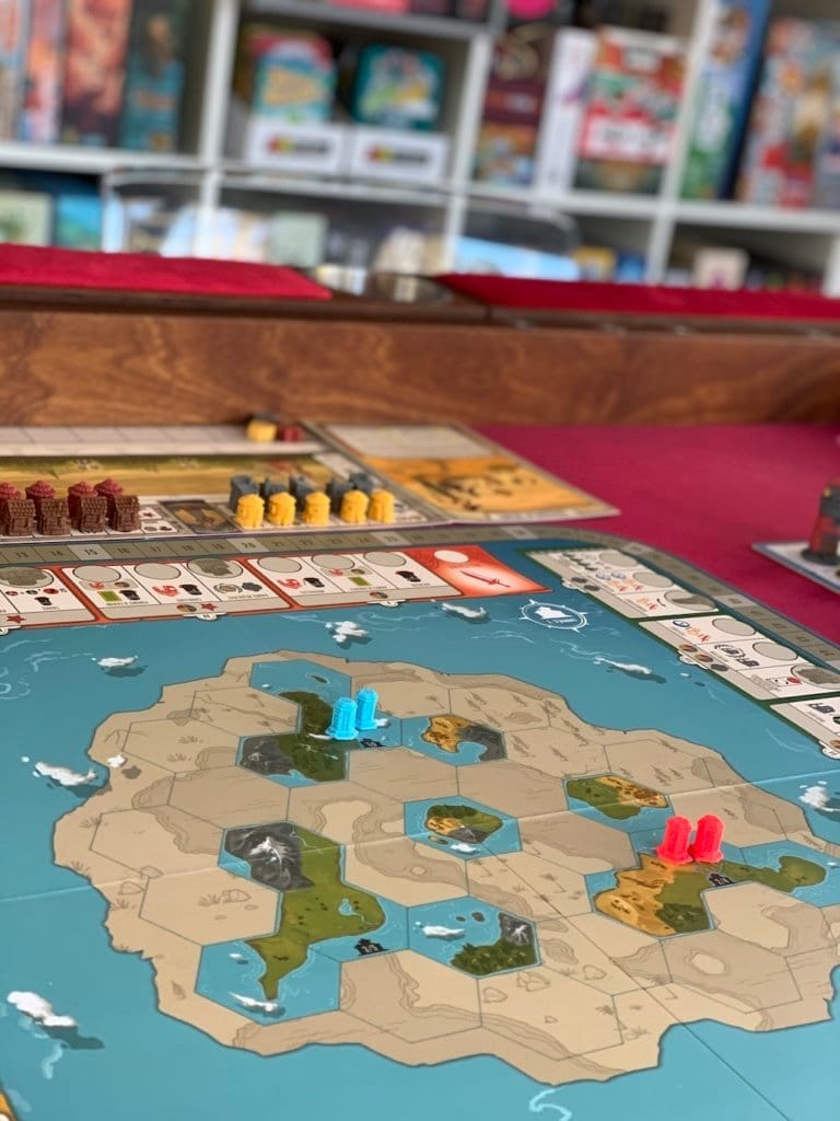Rathskellers Sunnygeeks – la table de jeu de société modulaire