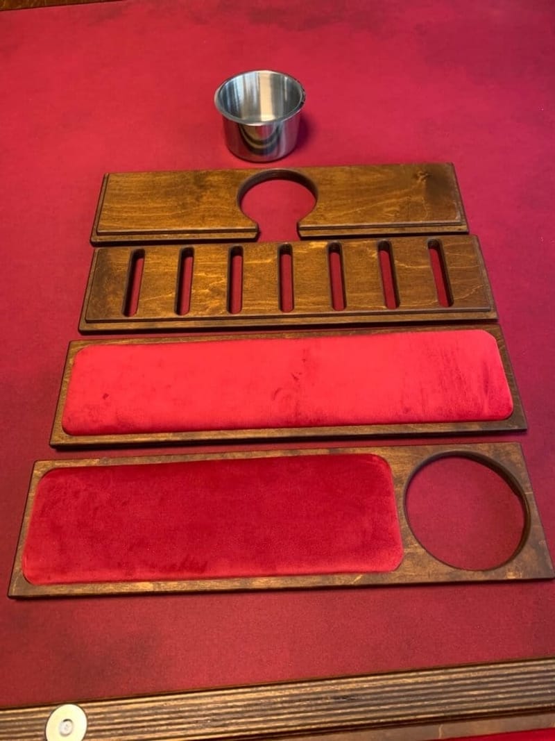 Rathskellers Sunnygeeks – la table de jeu de société modulaire
