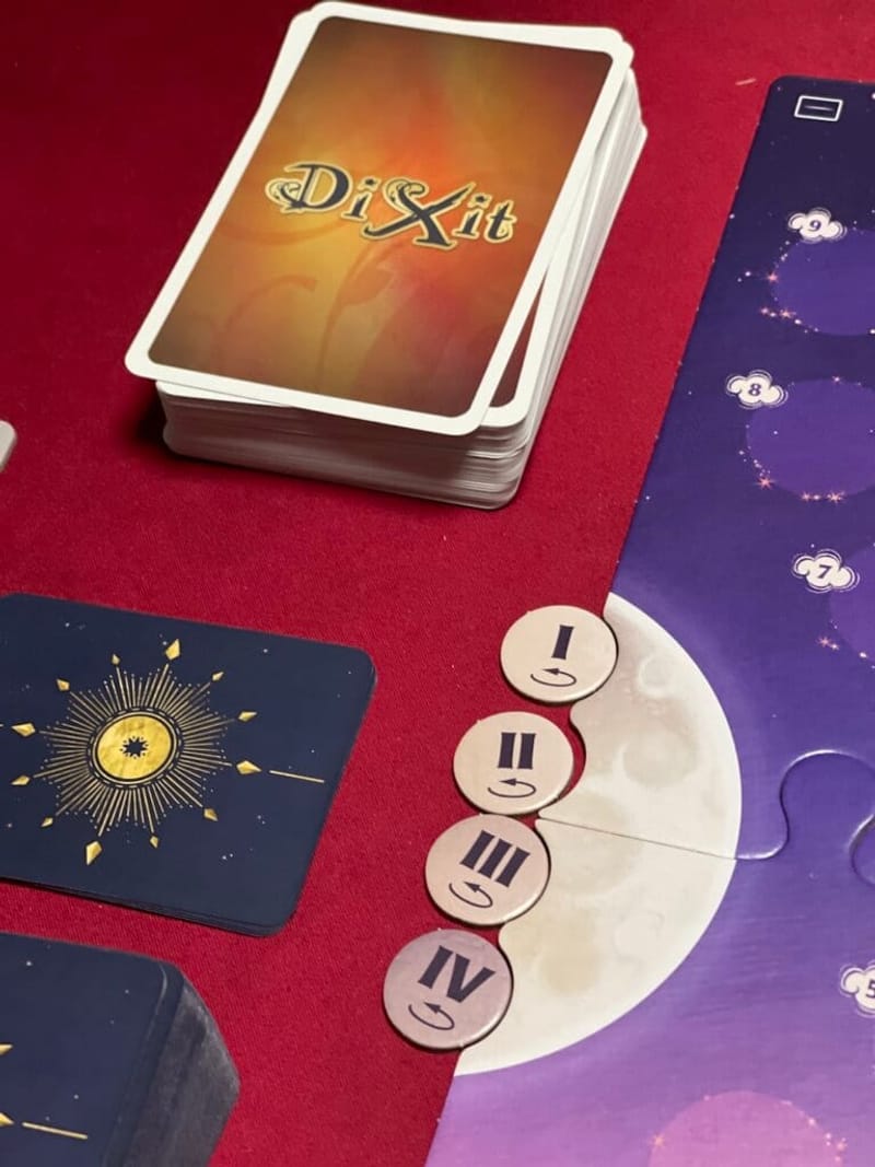 Stella – Dixit Universe