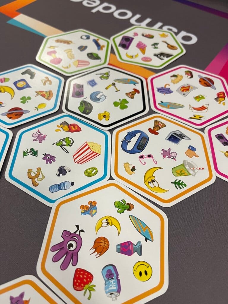 Dobble Connect