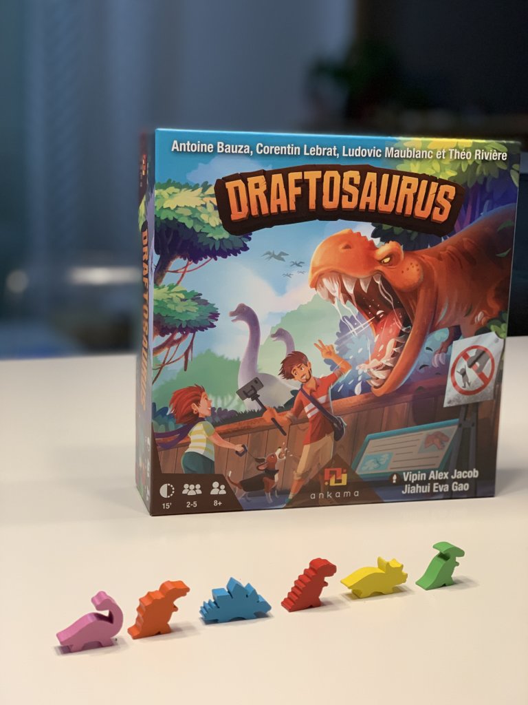 Draftosaurus est un jeu familial pour construire un parc à dinosaures