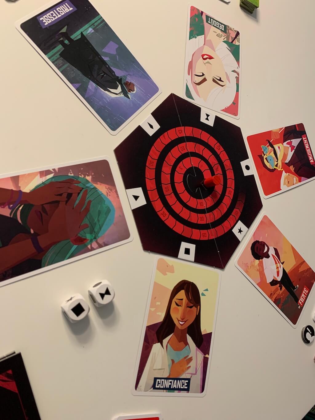 Notre s?�lection de jeux d'ambiance pour adultes - Les s?�lections - Jeu de soci?�t?� - Akoa Tujou