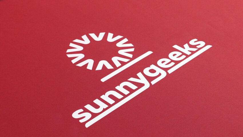 Rathskellers Sunnygeeks – la table de jeu de société modulaire